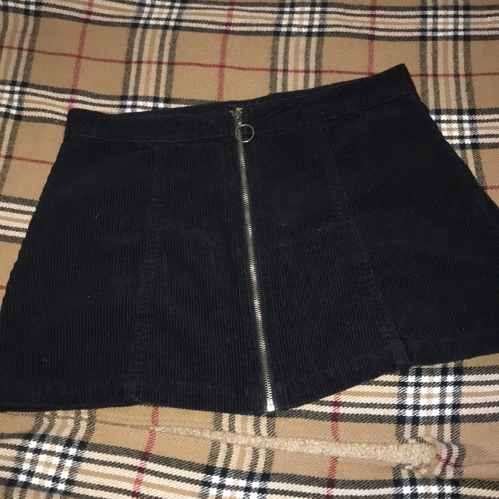 Forever 21 Black Corduroy Skirt Size 29